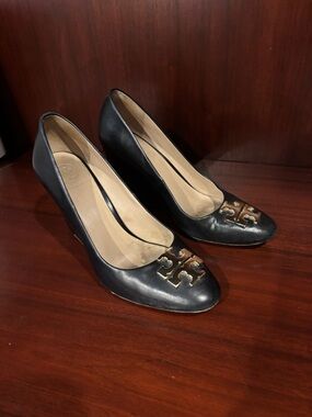 Tory Burch Black Leather Logo Wedge Pumps